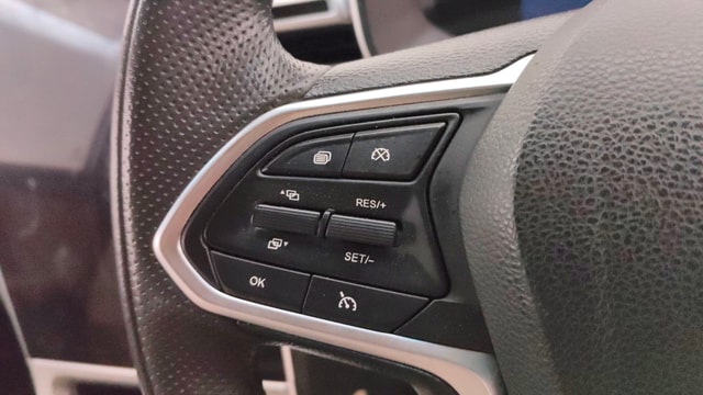 View MG Hector Image 3 Used MG Hector Image 3