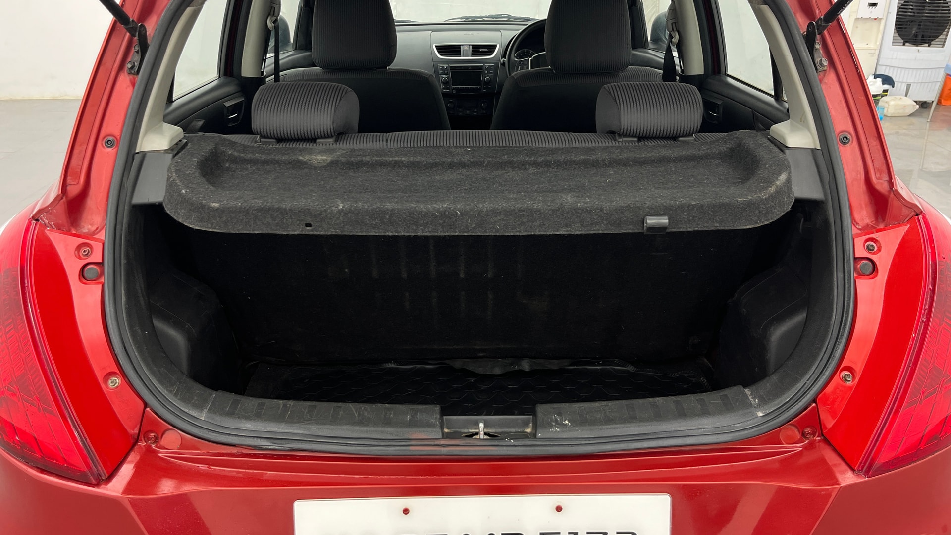 View 2014 Maruti Suzuki 1000 Base Variant Image 10 Used 2014 Maruti Suzuki 1000 Base Variant Image 10