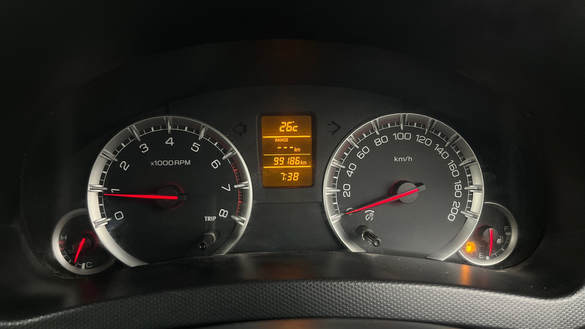 View 2014 Maruti Suzuki 1000 Base Variant Image 33 Used 2014 Maruti Suzuki 1000 Base Variant Image 33