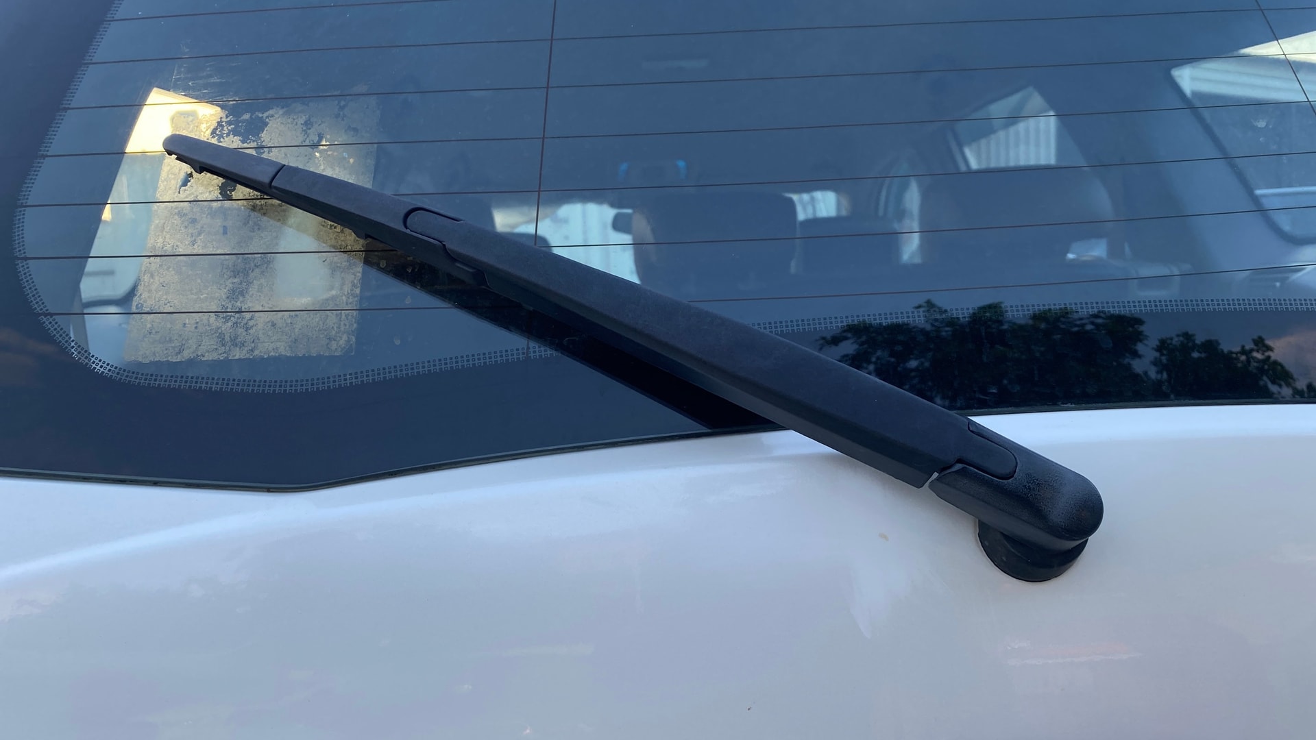 View 2018 Mahindra XUV500 G AT Image 45 Used 2018 Mahindra XUV500 G AT Image 45
