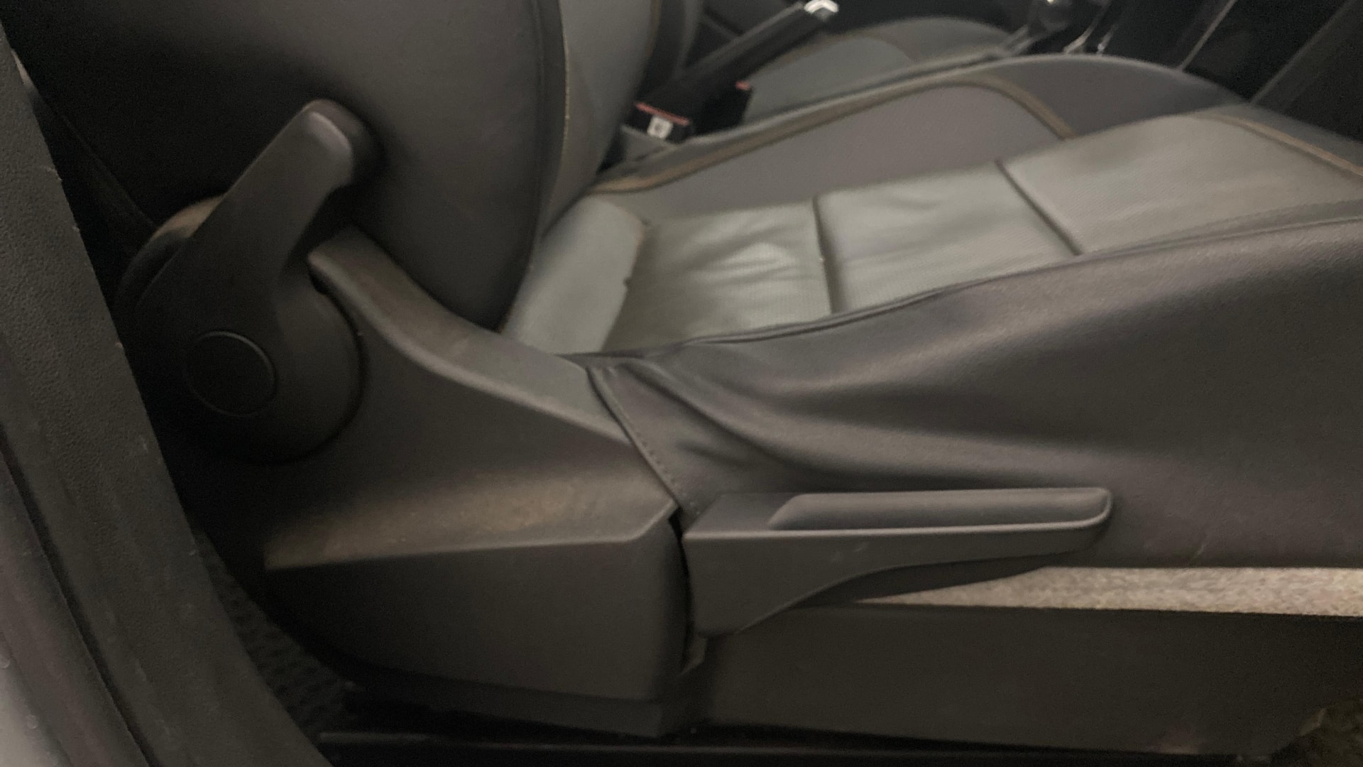View 2024 Skoda Kushaq Style 1.0 TSI AT - 6 Airbags Image 19 Used 2024 Skoda Kushaq Style 1.0 TSI AT - 6 Airbags Image 19