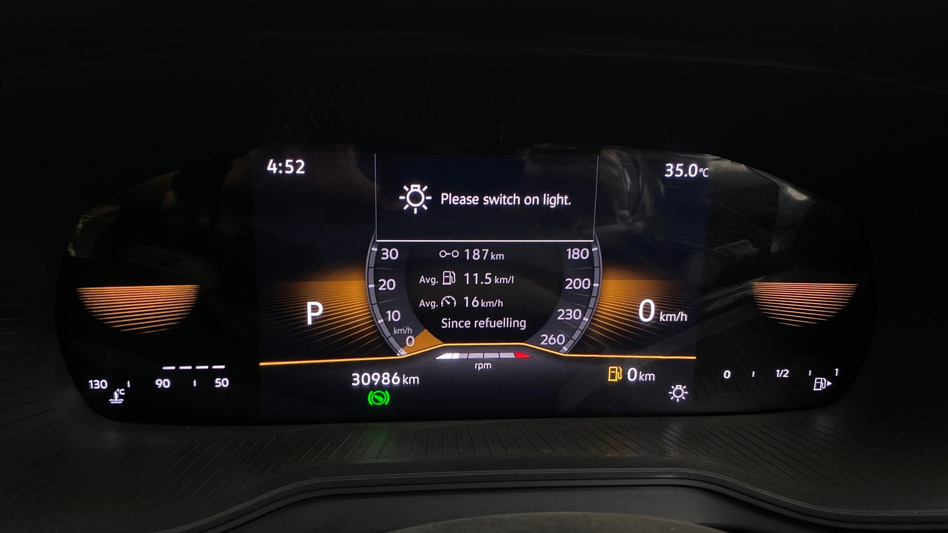 View 2024 Skoda Kushaq Style 1.0 TSI AT - 6 Airbags Image 37 Used 2024 Skoda Kushaq Style 1.0 TSI AT - 6 Airbags Image 37