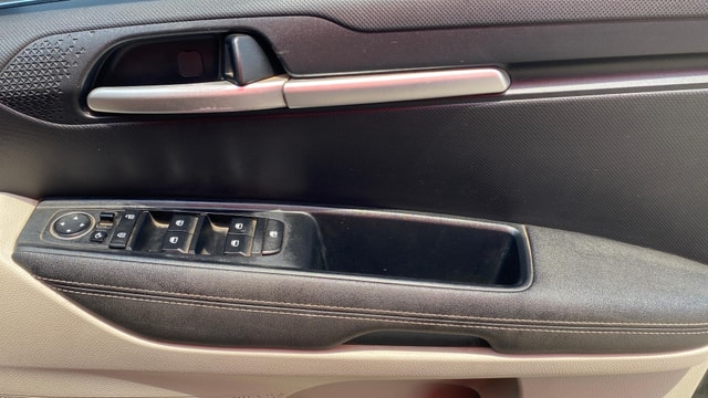 View Kia Sonet Image 35 Used Kia Sonet Image 35