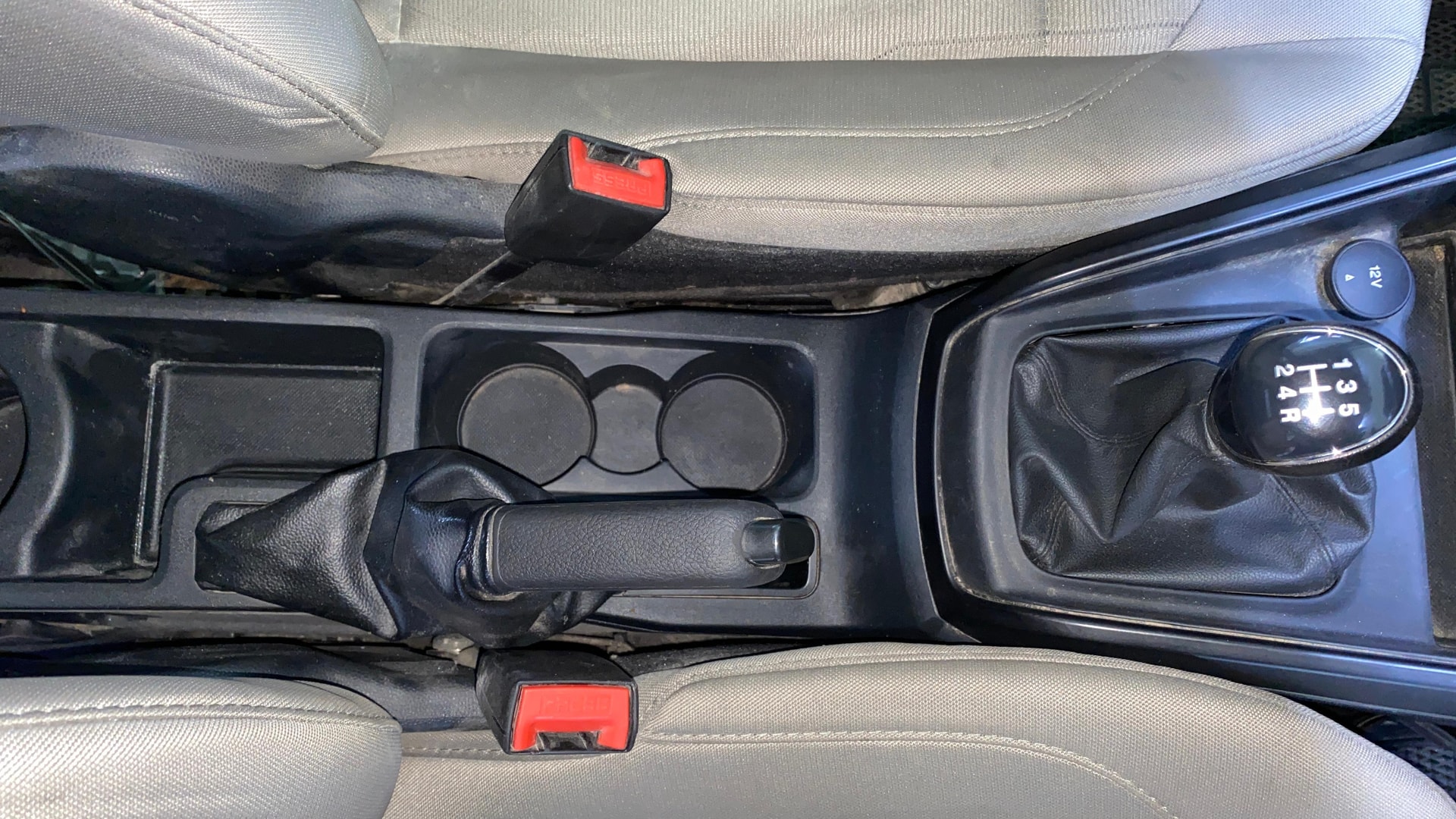 View 2021 Ford EcoSport 1.5 TDCi Diesel Ambiente BS IV Image 38 Used 2021 Ford EcoSport 1.5 TDCi Diesel Ambiente BS IV Image 38