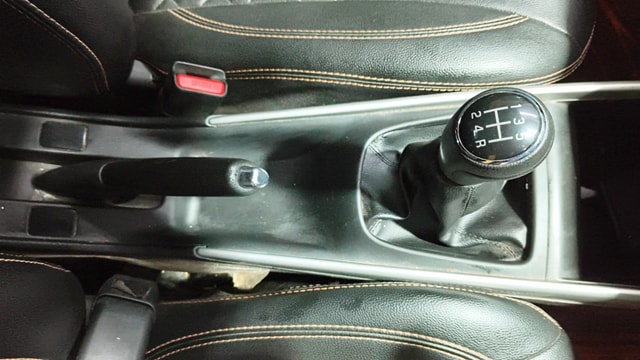View Maruti Suzuki 1000 Image 39 Used Maruti Suzuki 1000 Image 39