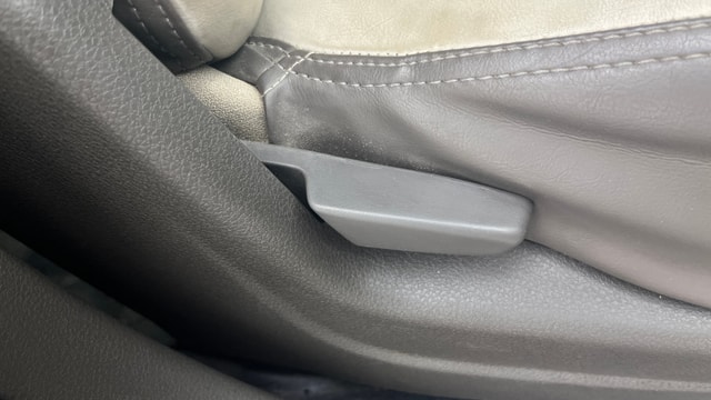 View Renault Lodgy Image 12 Used Renault Lodgy Image 12