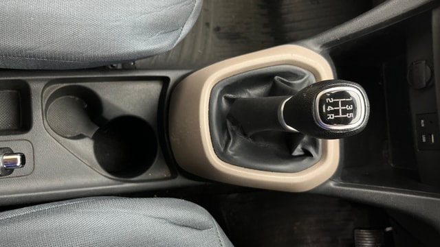 View Hyundai Grand i10 Image 39 Used Hyundai Grand i10 Image 39