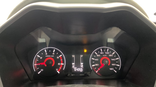 View Mahindra KUV100 Image 34 Used Mahindra KUV100 Image 34