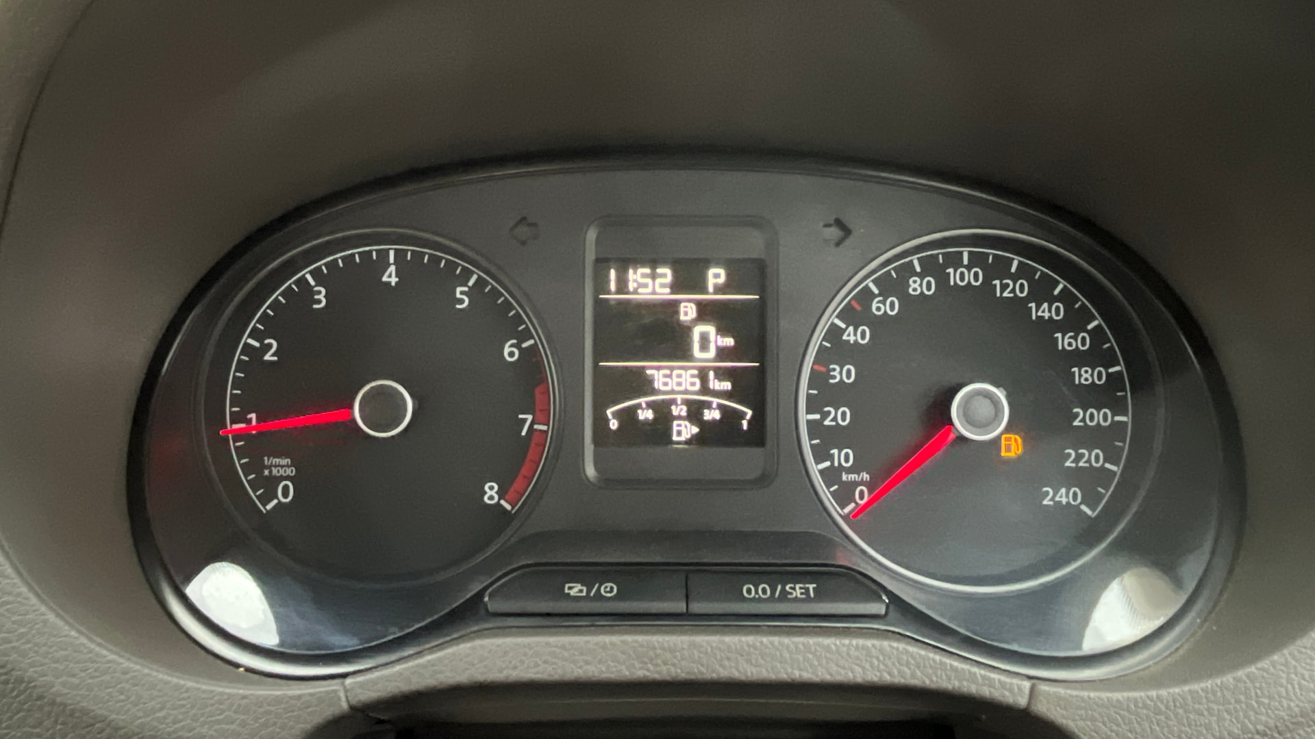 View 2015 Volkswagen Vento DSG Image 33 Used 2015 Volkswagen Vento DSG Image 33