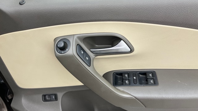 View Volkswagen Vento Image 32 Used Volkswagen Vento Image 32