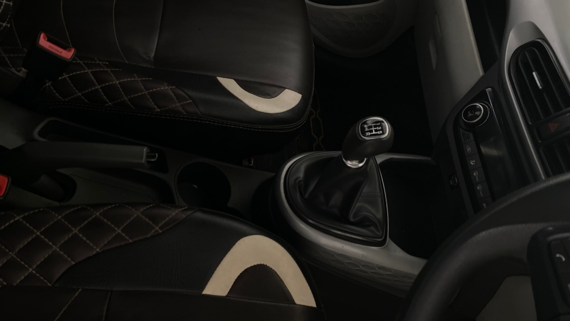 Used 2022 Hyundai Grand i10 Nios Used 2022 Hyundai Grand i10 Nios