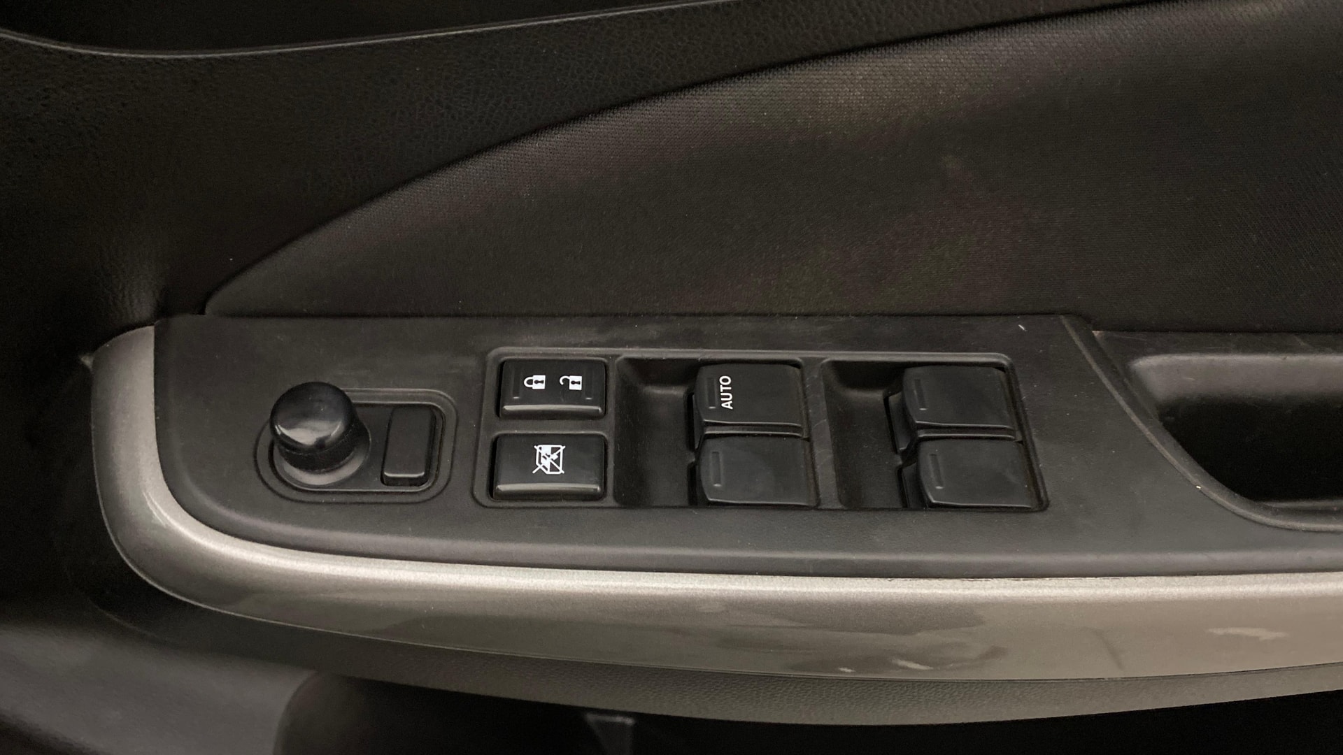 View 2019 Maruti Suzuki 1000 Base Variant Image 33 Used 2019 Maruti Suzuki 1000 Base Variant Image 33