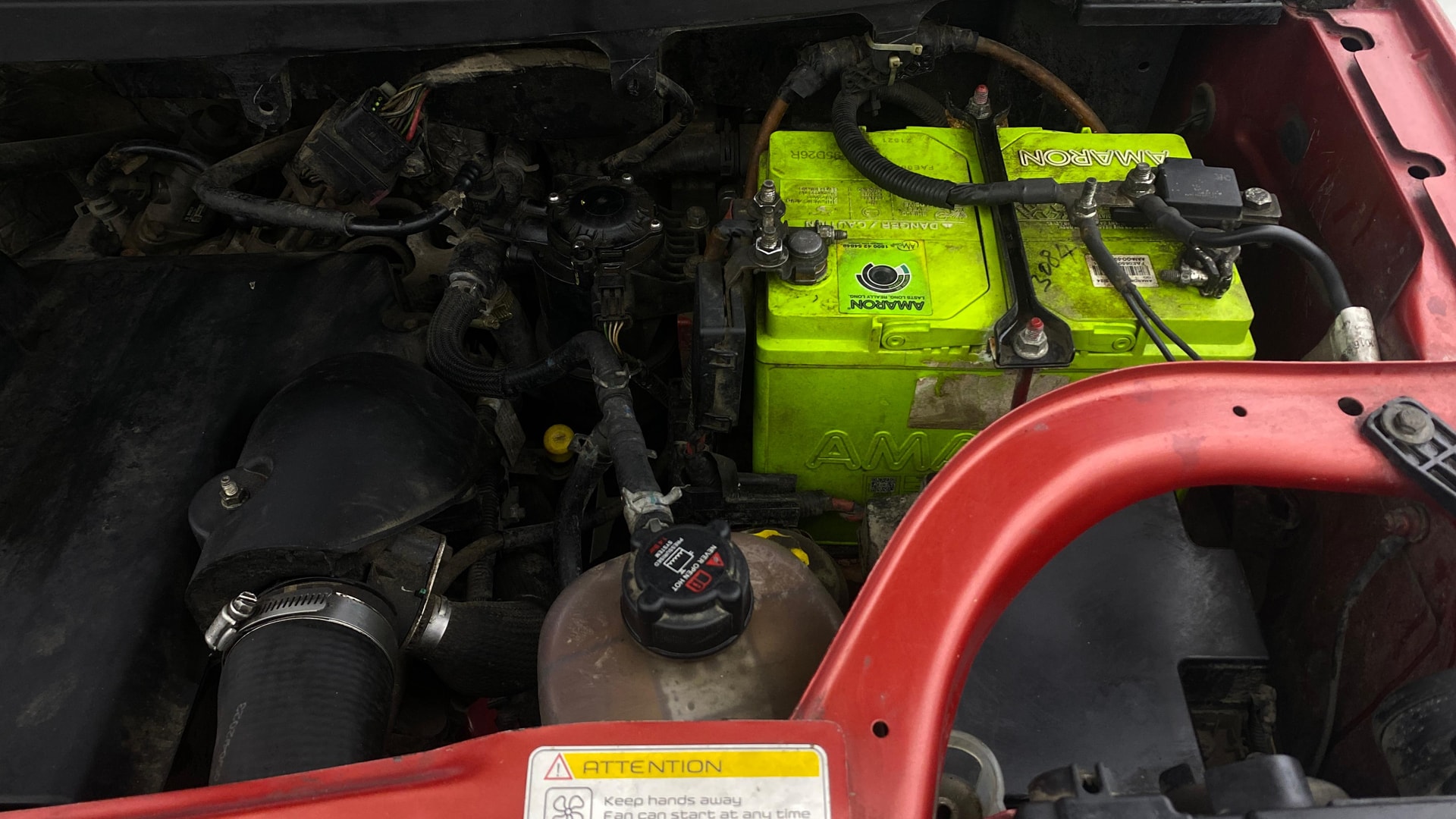 View 2017 Mahindra TUV300 T8 Image 13 Used 2017 Mahindra TUV300 T8 Image 13