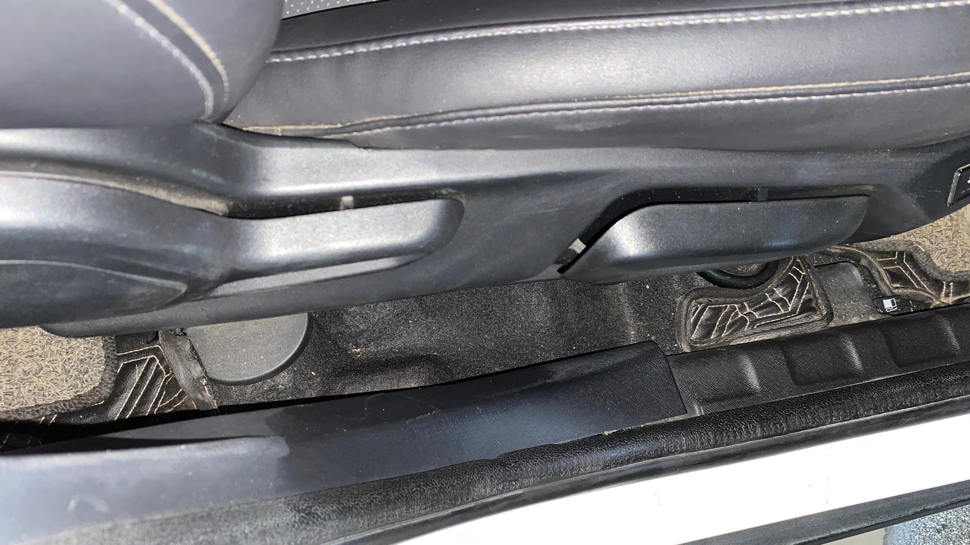View 2024 Tata Nexon Revotron XE Image 19 Used 2024 Tata Nexon Revotron XE Image 19