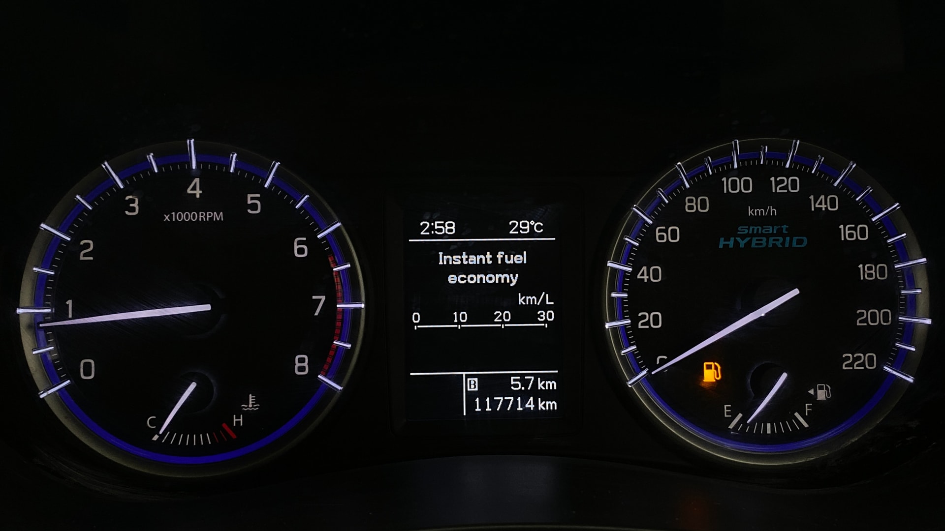 View 2020 Maruti Suzuki 1000 Base Variant Image 36 Used 2020 Maruti Suzuki 1000 Base Variant Image 36