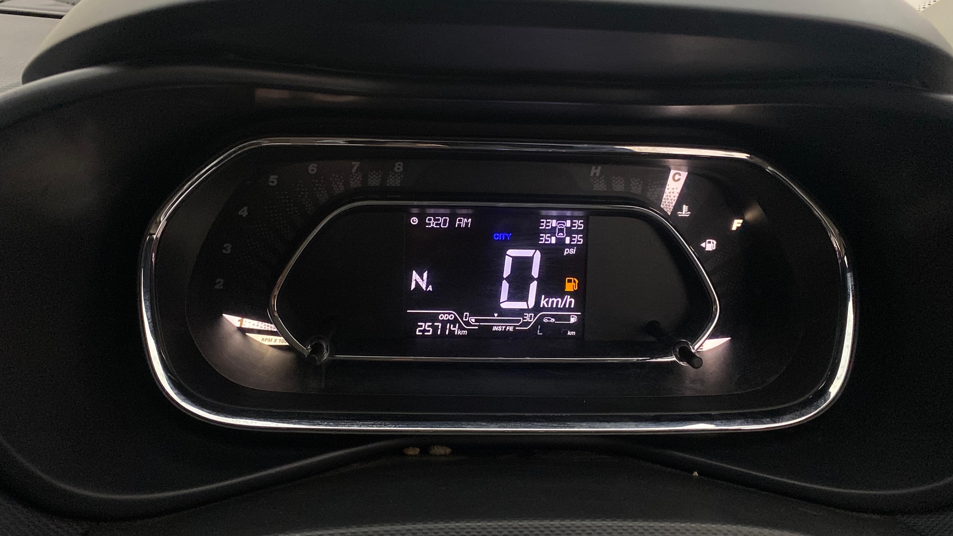 View 2024 Tata Nexon Revotron XE Image 21 Used 2024 Tata Nexon Revotron XE Image 21