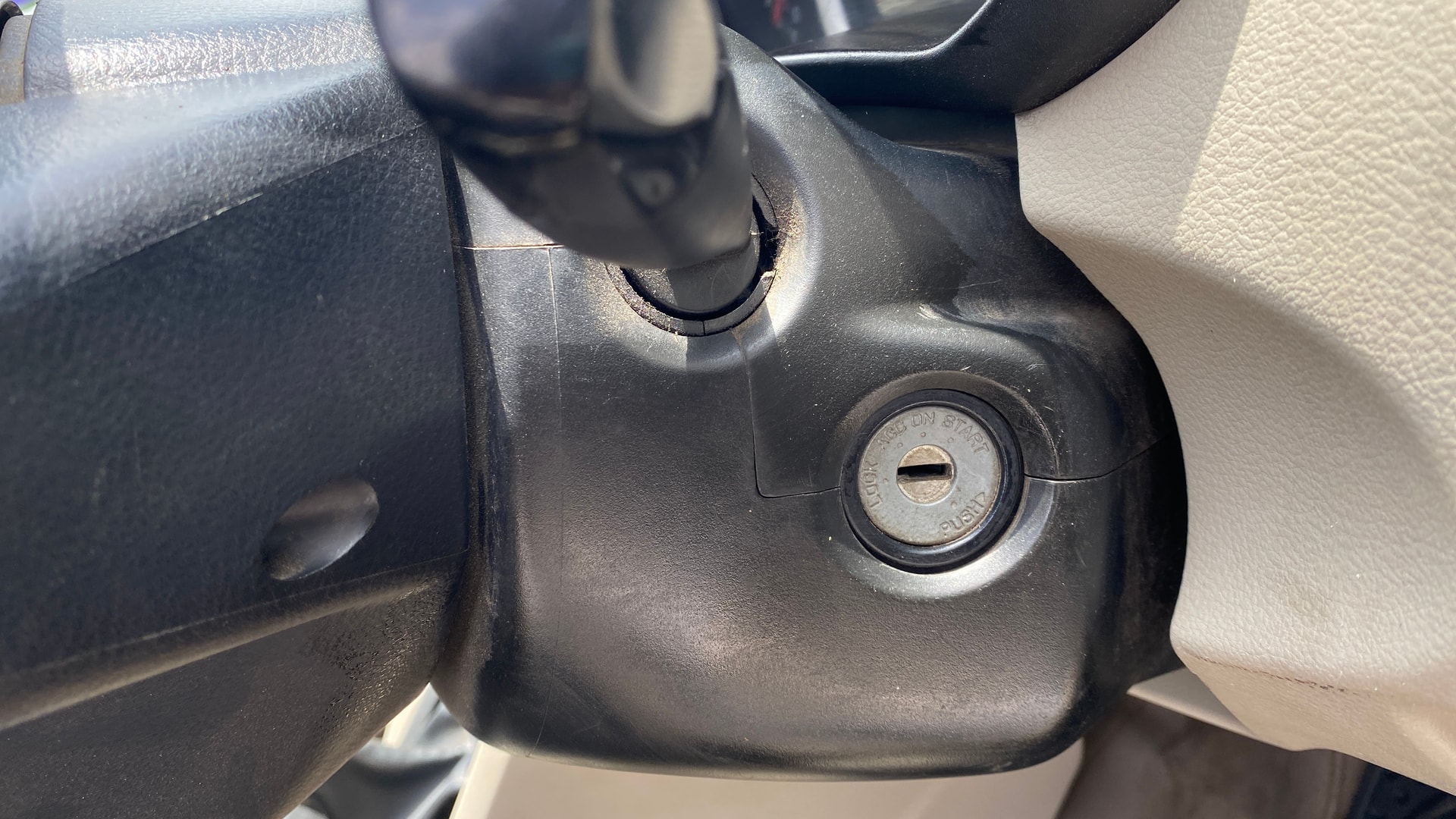 View 2018 Maruti Suzuki 1000 Base Variant Image 42 Used 2018 Maruti Suzuki 1000 Base Variant Image 42
