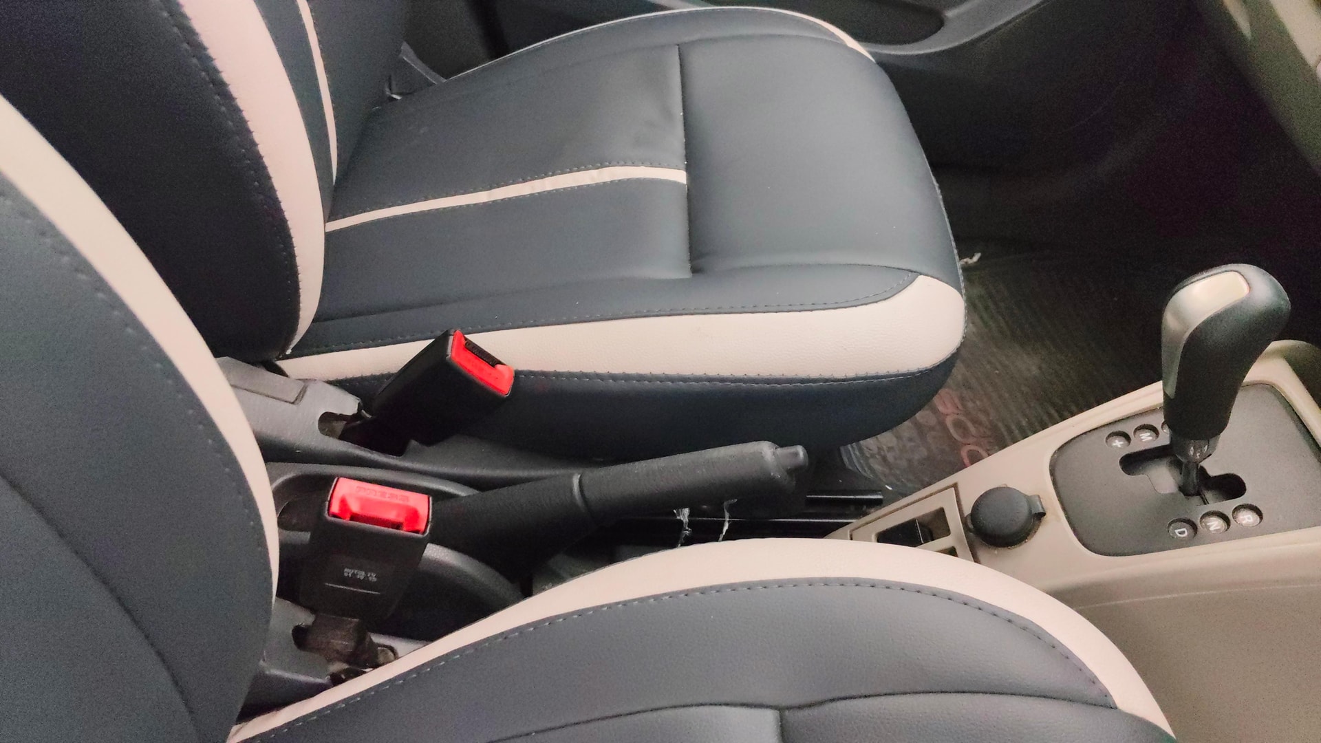View 2016 Maruti Suzuki Alto K10 LX Image 37 Used 2016 Maruti Suzuki Alto K10 LX Image 37