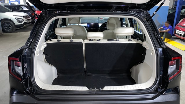 View Mahindra XUV 3XO Image 11 Used Mahindra XUV 3XO Image 11