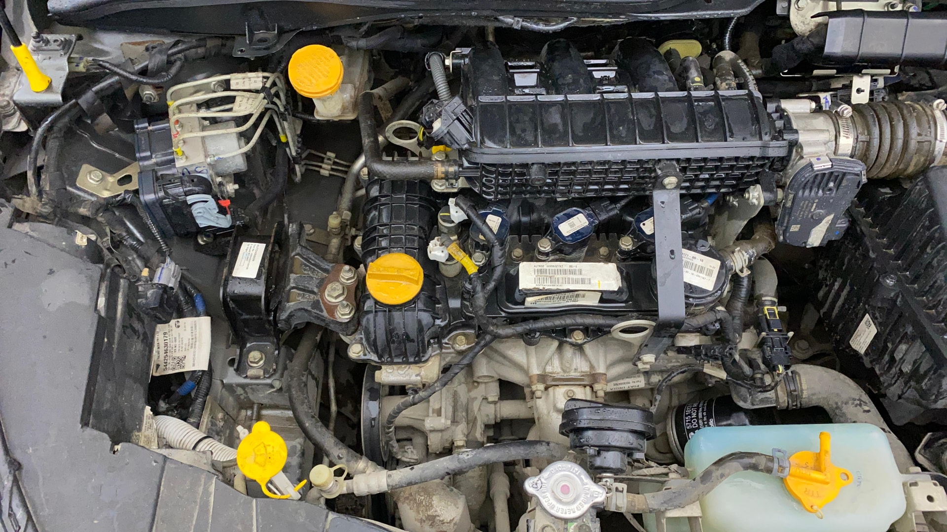 View 2023 Tata Altroz XE Petrol Image 3 Used 2023 Tata Altroz XE Petrol Image 3