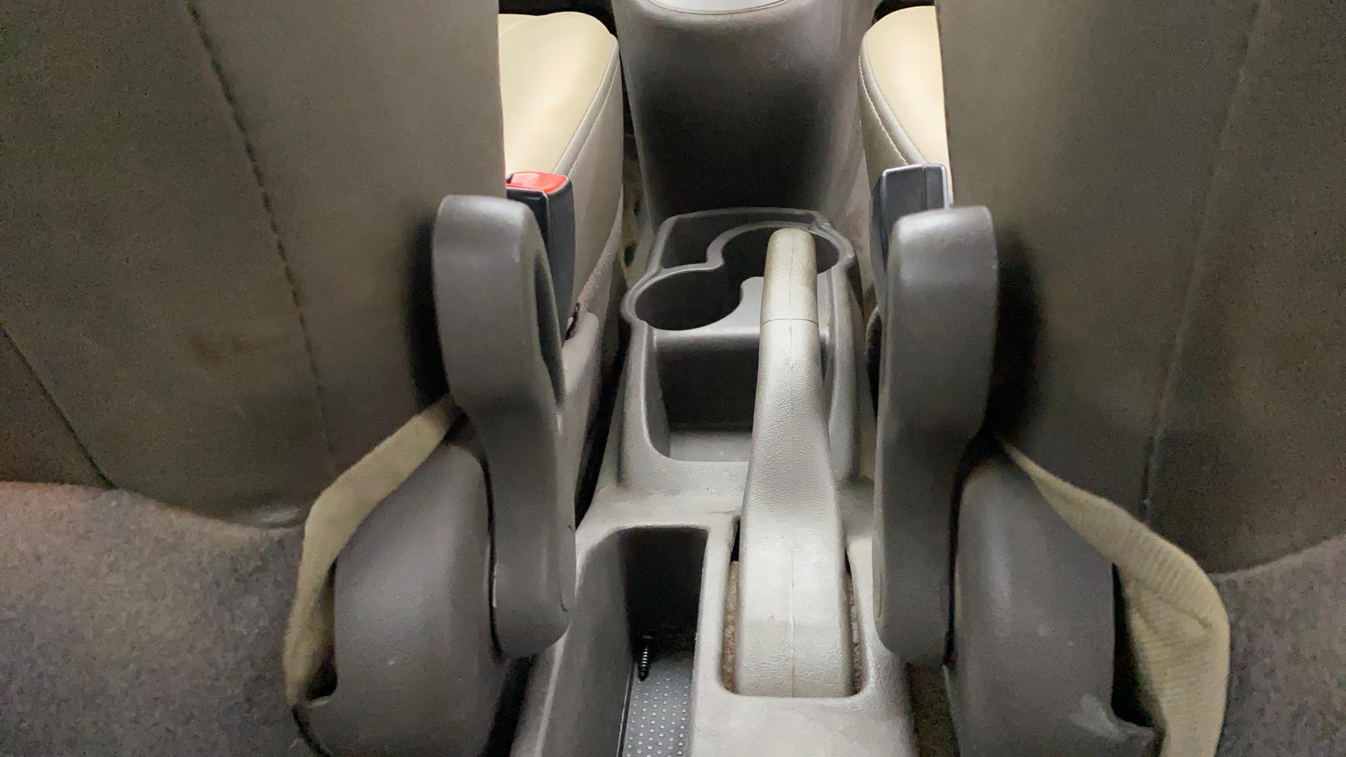 View 2014 Hyundai i10 1.1 Magna Image 18 Used 2014 Hyundai i10 1.1 Magna Image 18