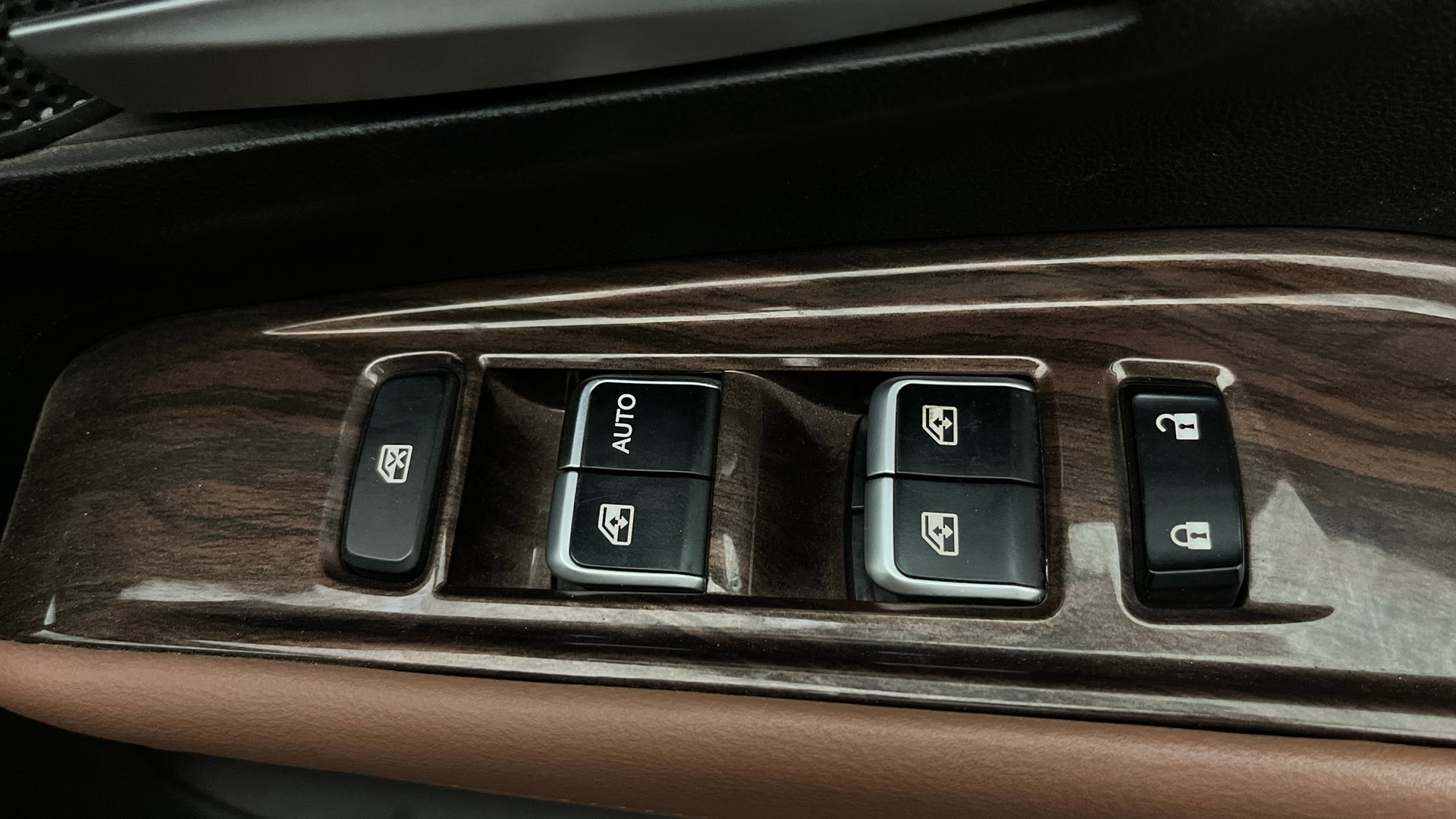 View 2024 MG Hector Plus Sharp Pro 6 Seater CVT Petrol Image 41 Used 2024 MG Hector Plus Sharp Pro 6 Seater CVT Petrol Image 41