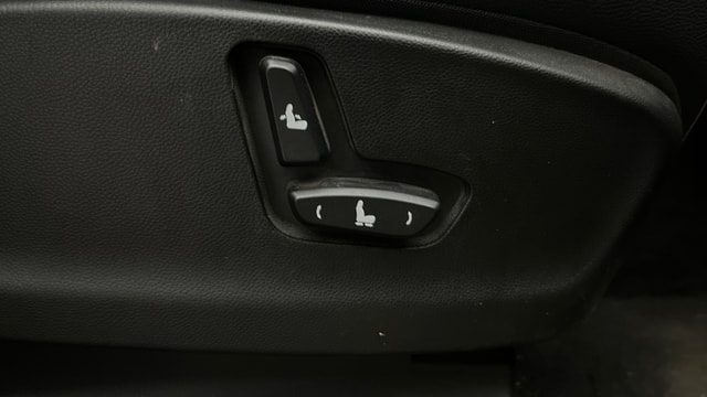 View MG Hector Plus Image 12 Used MG Hector Plus Image 12