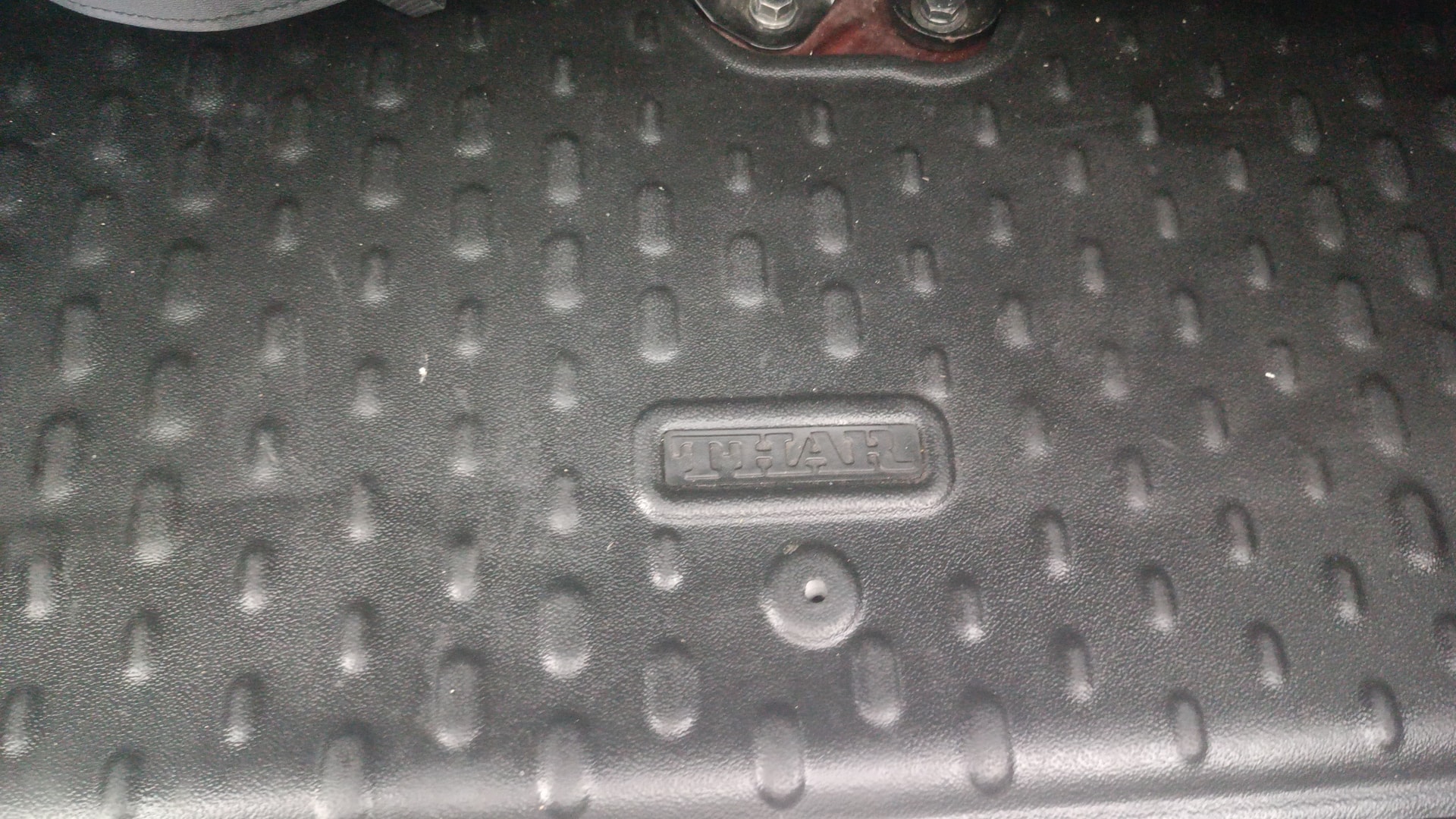 View 2021 Mahindra Thar AX Standard Manual Soft Top 6 Seater Image 6 Used 2021 Mahindra Thar AX Standard Manual Soft Top 6 Seater Image 6