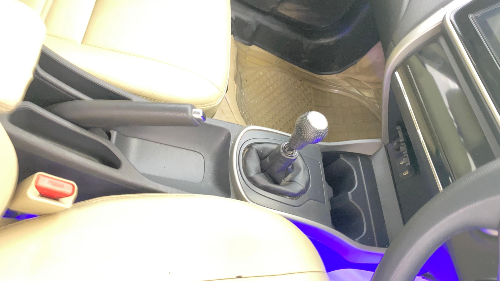 View 2021 Honda City ZX MT Diesel Anniversary Edition Image 40 Used 2021 Honda City ZX MT Diesel Anniversary Edition Image 40
