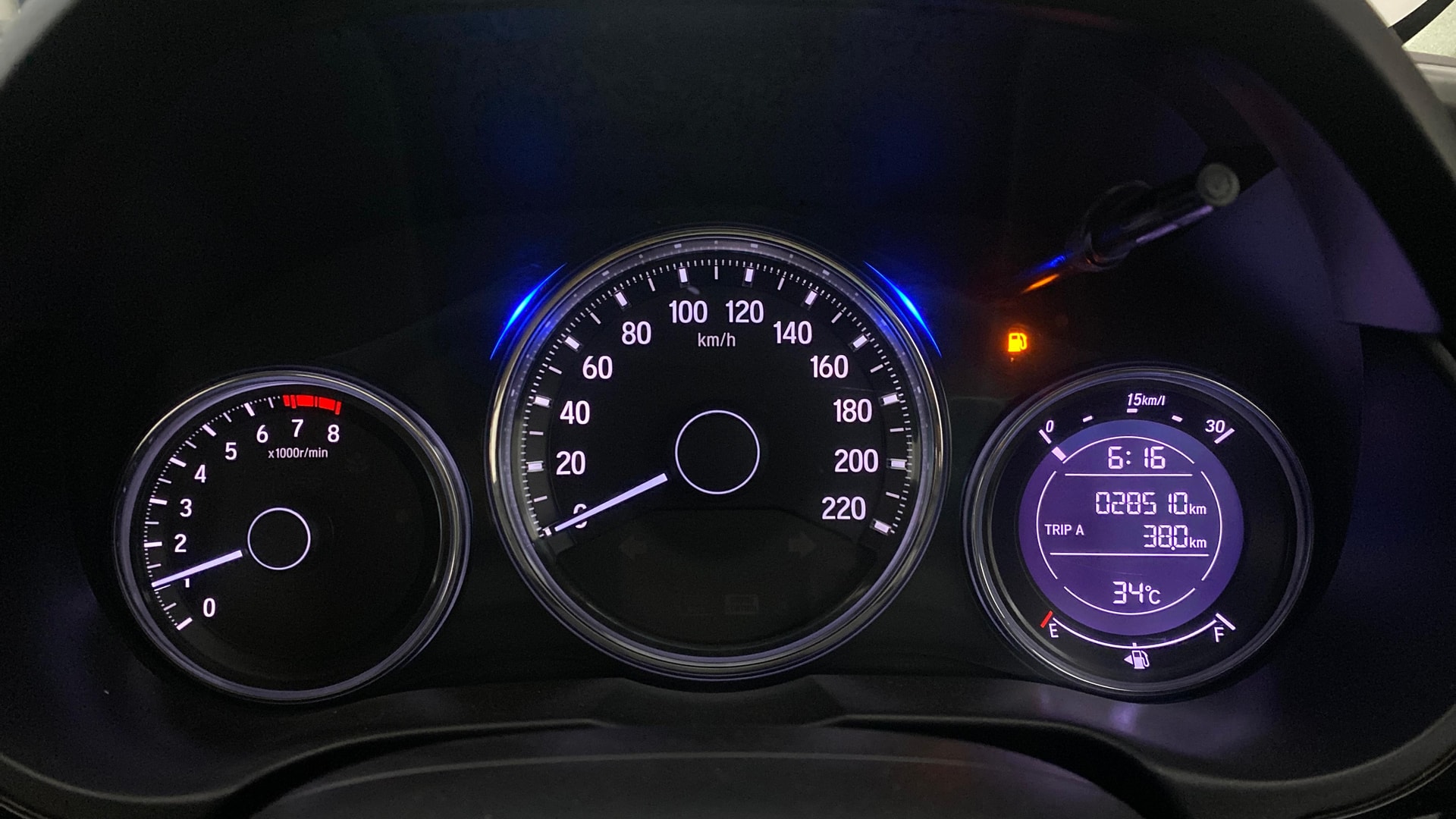 View 2021 Honda City ZX MT Diesel Anniversary Edition Image 36 Used 2021 Honda City ZX MT Diesel Anniversary Edition Image 36