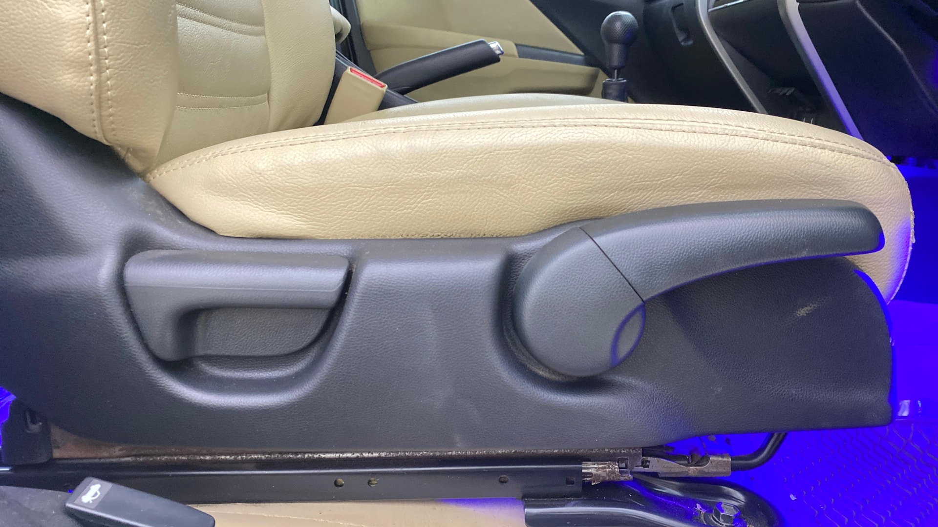 View 2021 Honda City ZX MT Diesel Anniversary Edition Image 19 Used 2021 Honda City ZX MT Diesel Anniversary Edition Image 19