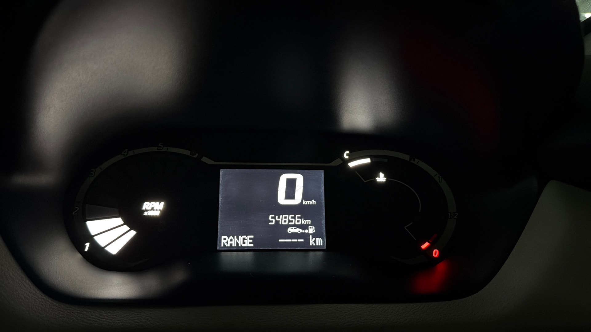 View 2022 Nissan Magnite XE Image 34 Used 2022 Nissan Magnite XE Image 34