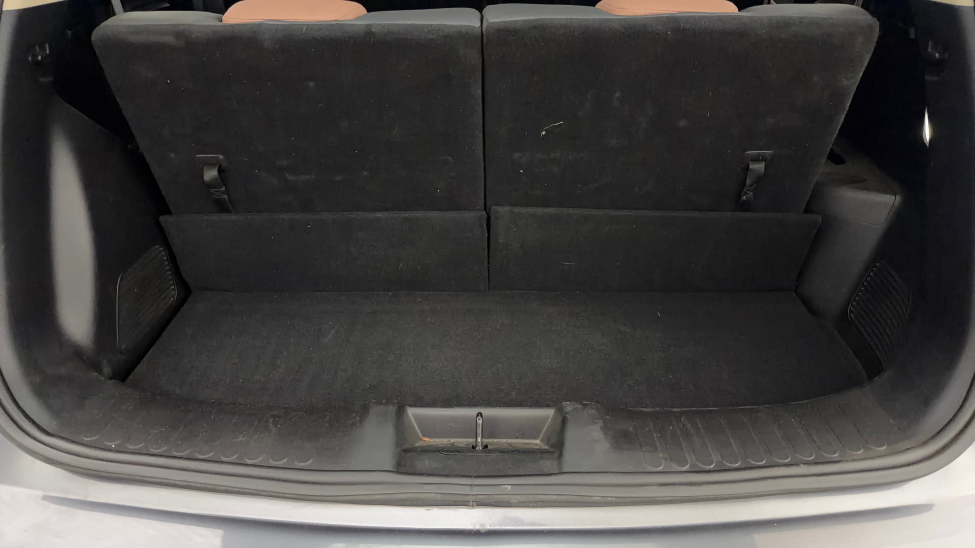 View 2024 MG Hector Plus Savvy Pro 7 Seater CVT Petrol Image 7 Used 2024 MG Hector Plus Savvy Pro 7 Seater CVT Petrol Image 7