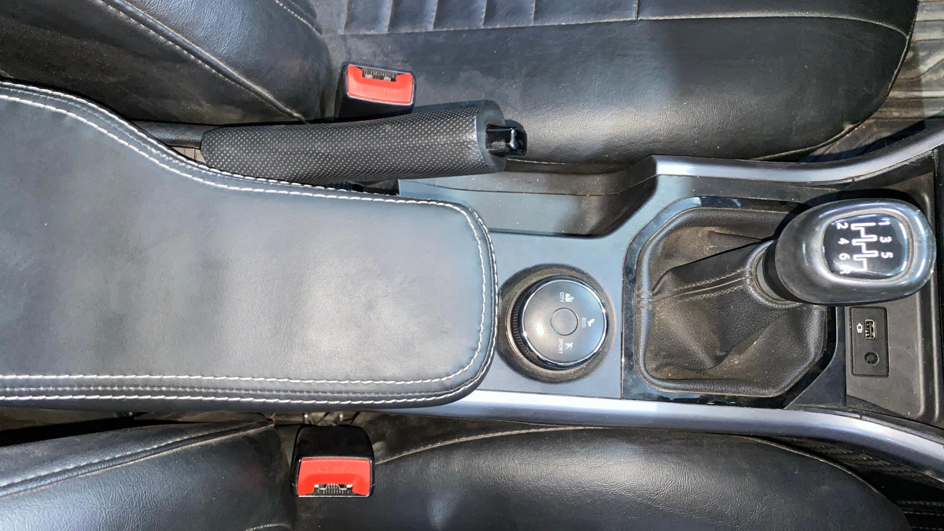 View 2022 Tata Nexon Revotron XE Image 38 Used 2022 Tata Nexon Revotron XE Image 38