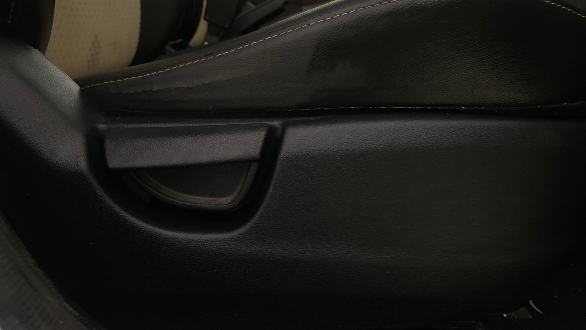 View 2019 Hyundai New Santro D-Lite Petrol Image 18 Used 2019 Hyundai New Santro D-Lite Petrol Image 18