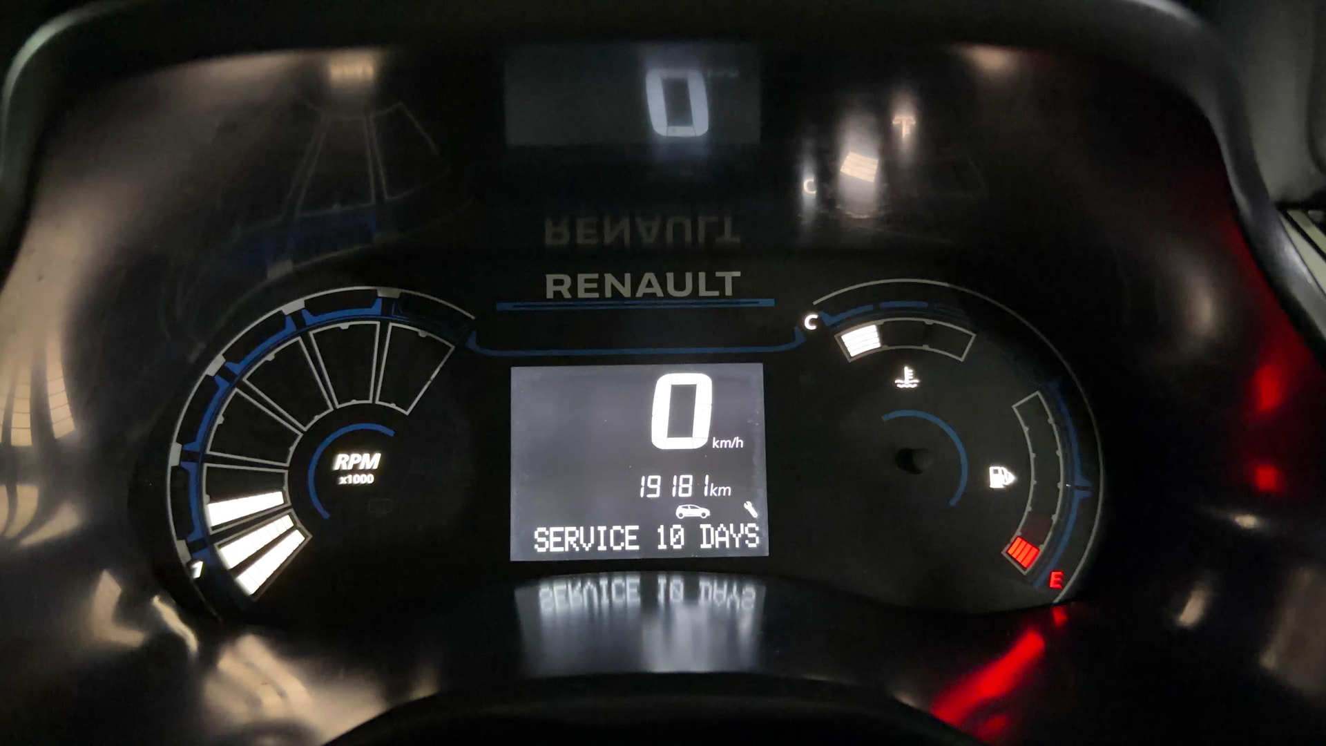 View 2022 Renault Triber RXZ Image 21 Used 2022 Renault Triber RXZ Image 21