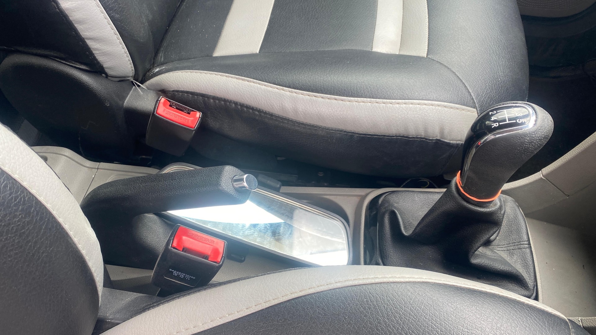 View 2018 Tata Tiago Revotorq XB Image 37 Used 2018 Tata Tiago Revotorq XB Image 37