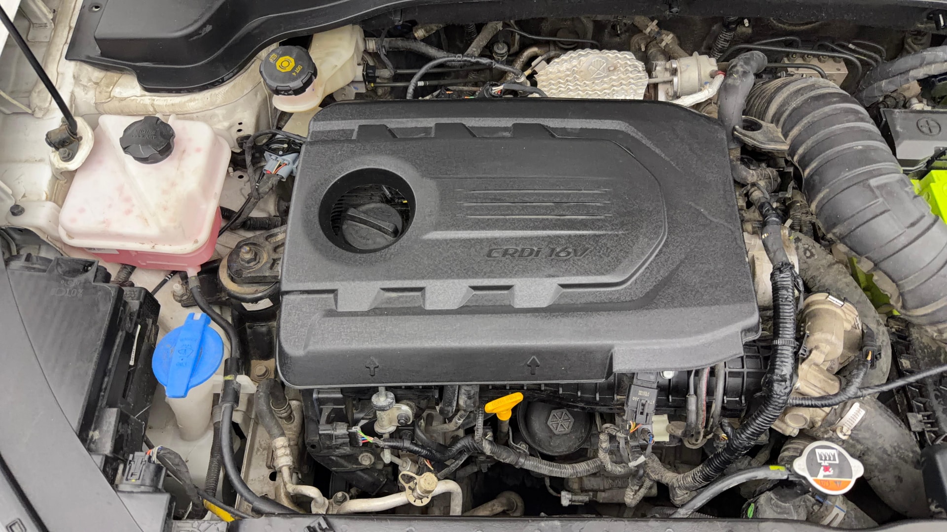 View 2021 Kia Sonet HTX Diesel Image 4 Used 2021 Kia Sonet HTX Diesel Image 4
