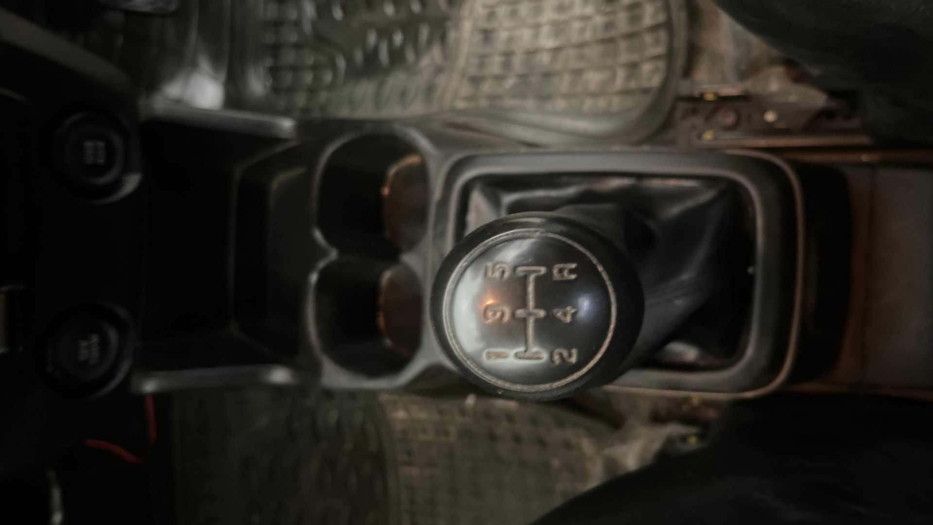 View 2020 Maruti Suzuki 1000 Base Variant Image 37 Used 2020 Maruti Suzuki 1000 Base Variant Image 37