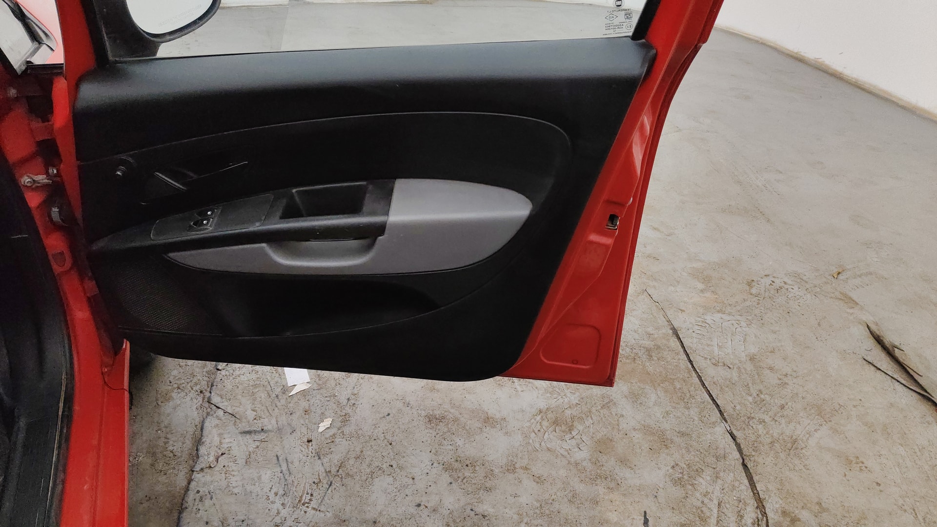 View 2014 Fiat Punto Evo 1.2L Pure Fire Petrol Image 33 Used 2014 Fiat Punto Evo 1.2L Pure Fire Petrol Image 33
