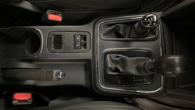 View Mahindra Thar Image 36 Used Mahindra Thar Image 36