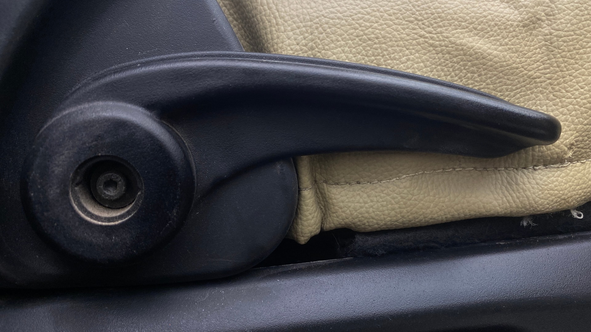 View 2017 Tata Nano Twist XT Image 18 Used 2017 Tata Nano Twist XT Image 18