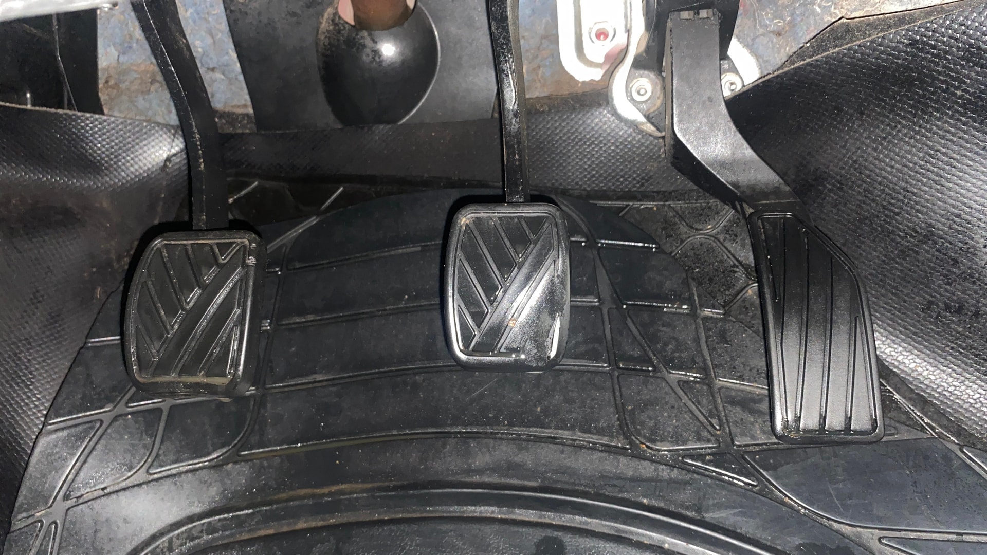 View 2014 Maruti Suzuki 1000 Base Variant Image 9 Used 2014 Maruti Suzuki 1000 Base Variant Image 9