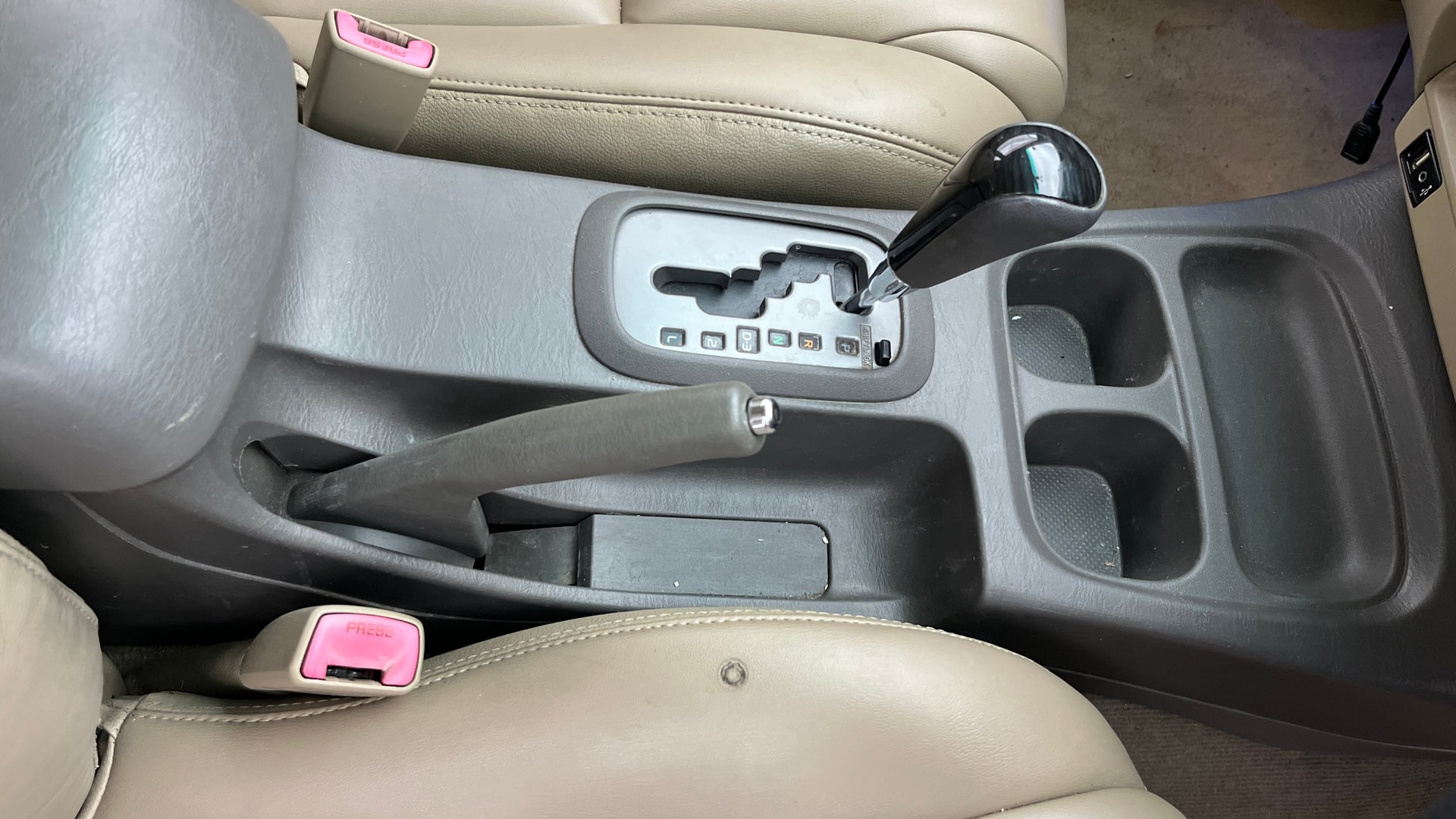 Used 2013 Toyota Fortuner Used 2013 Toyota Fortuner