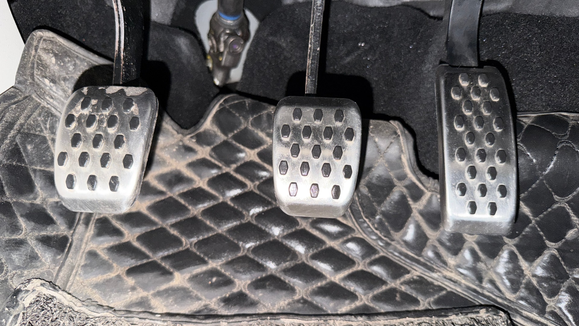 Used 2024 Mahindra XUV 3XO Used 2024 Mahindra XUV 3XO