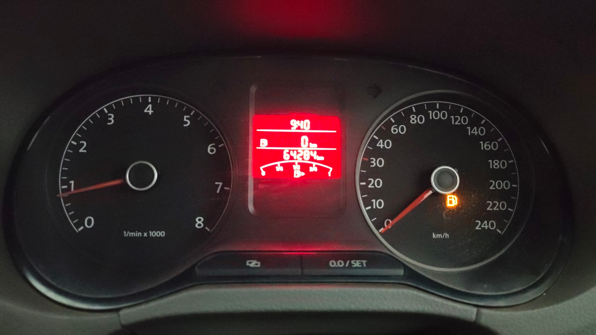 View 2013 Volkswagen Vento 1.2 L TSI Comfortline Petrol AT Image 33 Used 2013 Volkswagen Vento 1.2 L TSI Comfortline Petrol AT Image 33