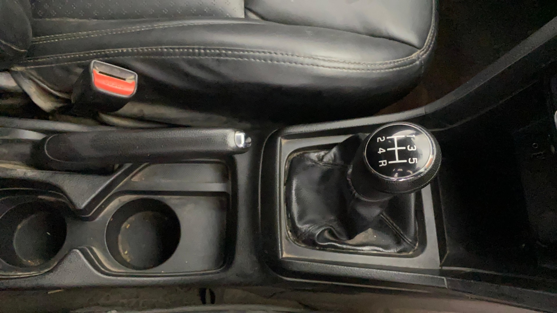 View 2021 Maruti Suzuki 1000 Base Variant Image 38 Used 2021 Maruti Suzuki 1000 Base Variant Image 38