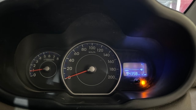 View Hyundai i10 Image 33 Used Hyundai i10 Image 33