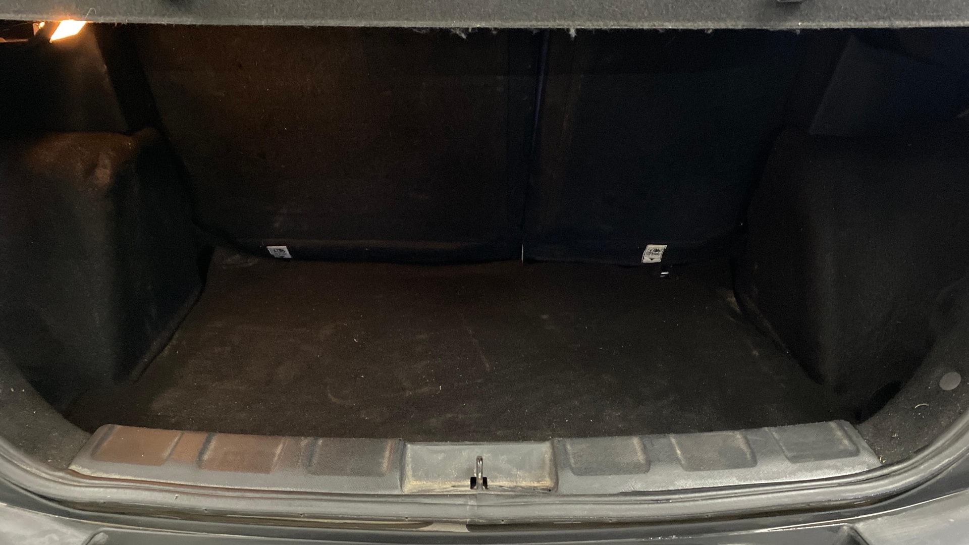 View 2023 Tata Nexon Revotron XE Image 11 Used 2023 Tata Nexon Revotron XE Image 11