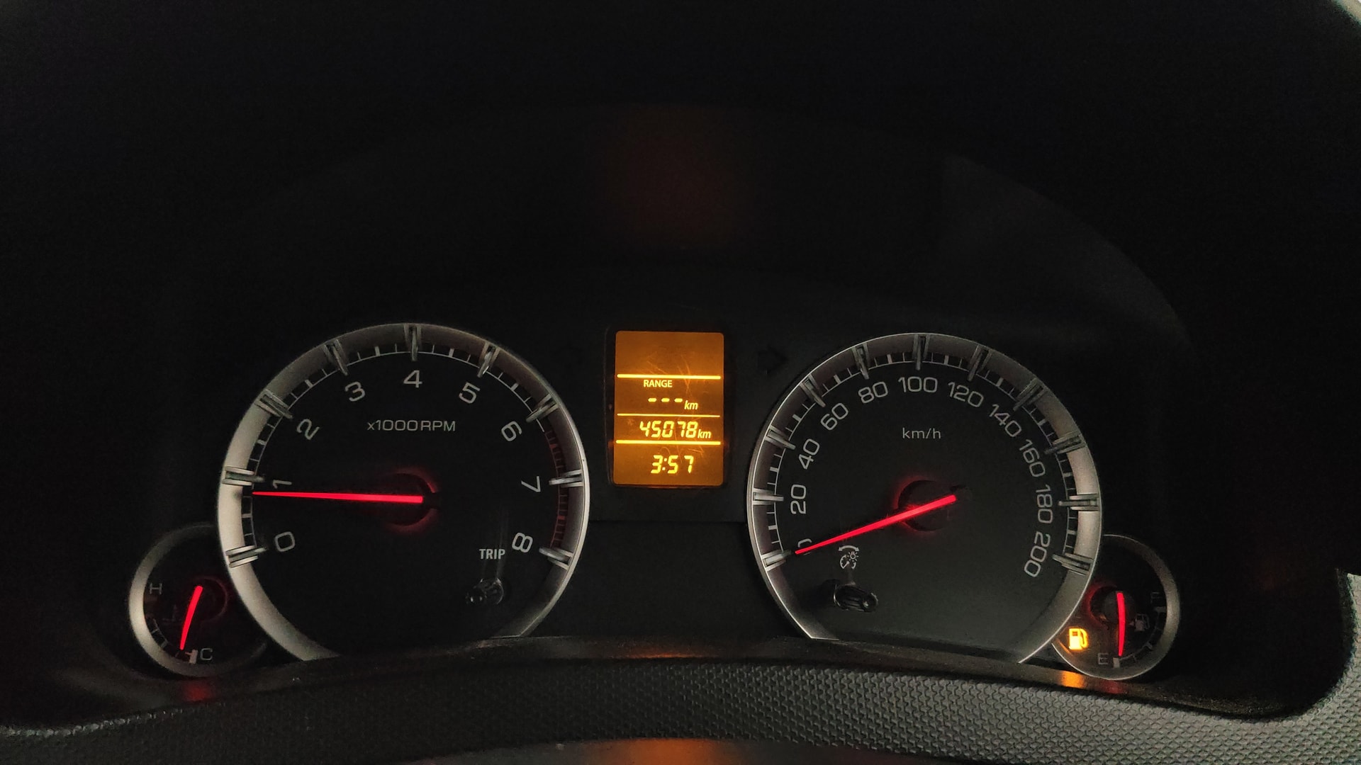 View 2016 Maruti Suzuki 1000 Base Variant Image 33 Used 2016 Maruti Suzuki 1000 Base Variant Image 33